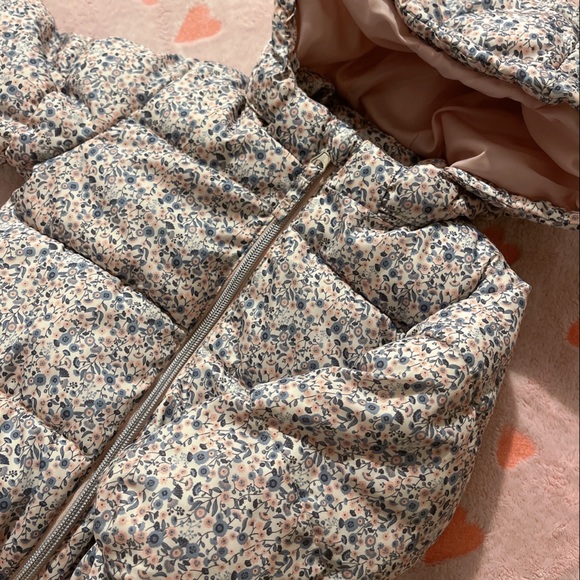 SOLD H&M Kids Snow Puffer Jacket 9-12M - Picture 3 of 7